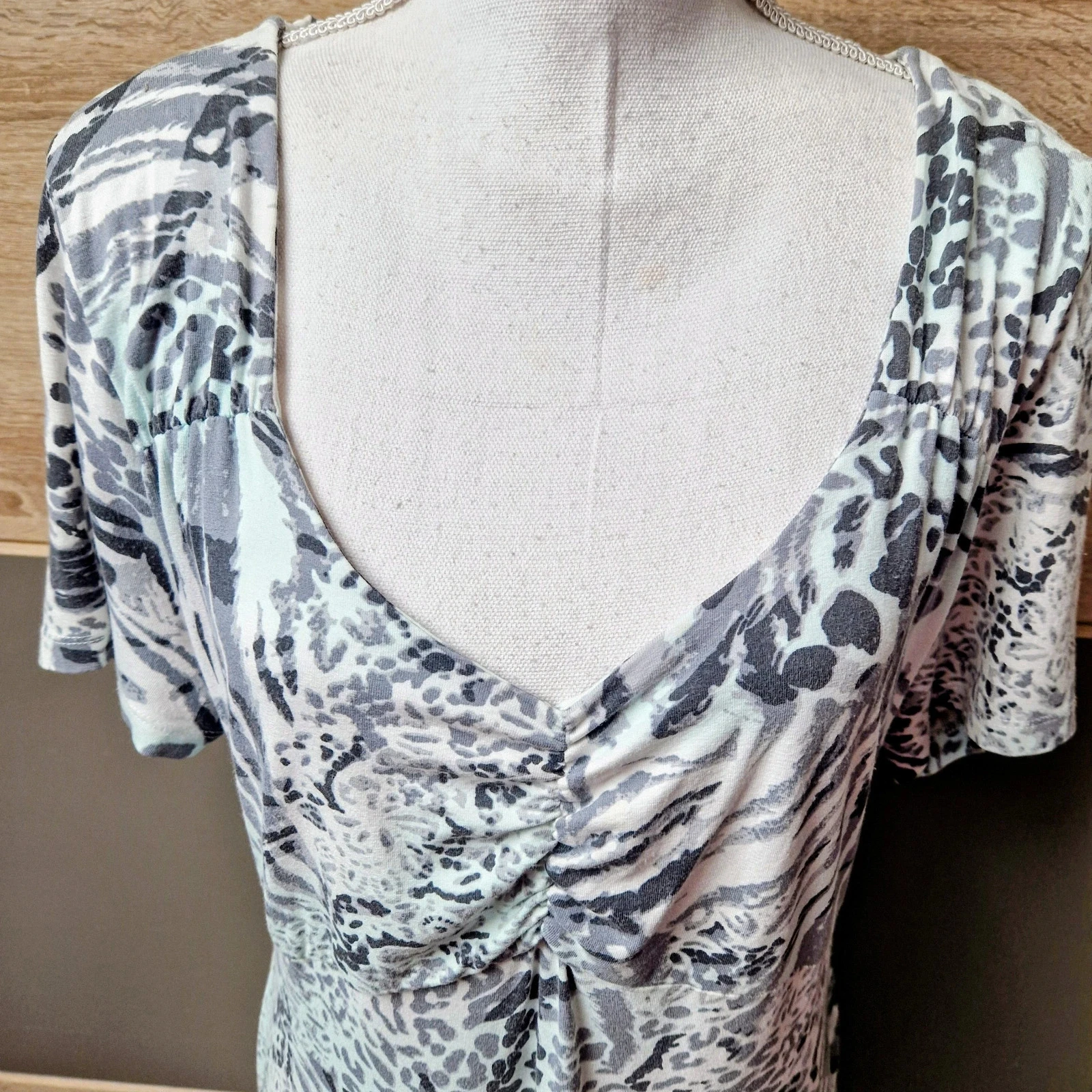 Vestido Anne Weyburn Tamanho 44 – photo 2